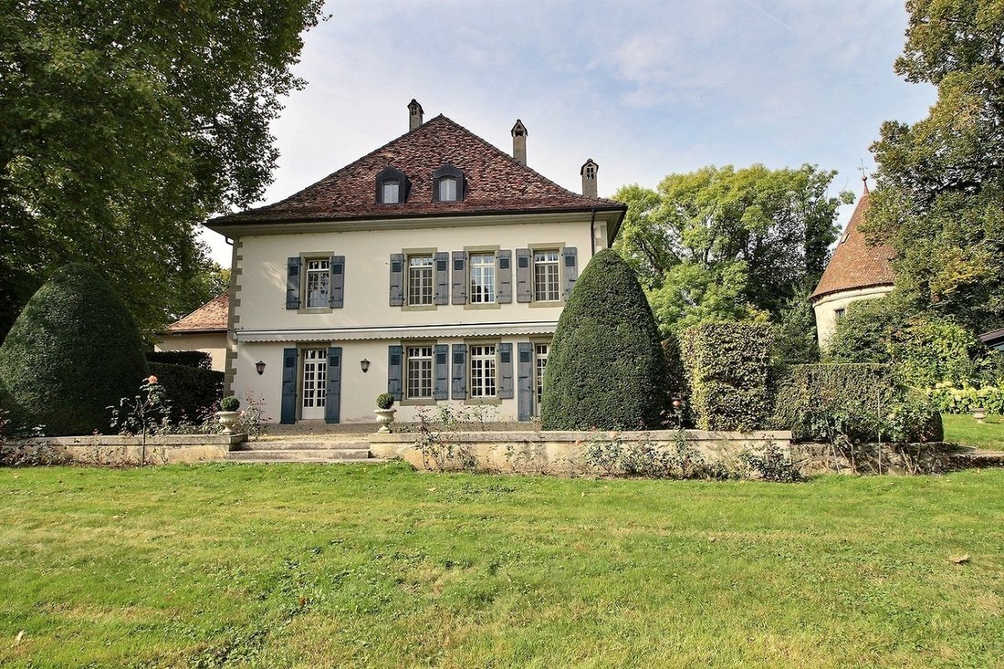House in Hautemorges, Vaud, Switzerland 1 - 18532079