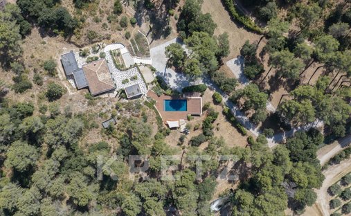 Maison à Saint-Rémy-de-Provence, Provence-Alpes-Côte d'Azur, France 1