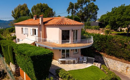 Villa in Le Cottage, Mandelieu-la-Napoule, Frankreich 1
