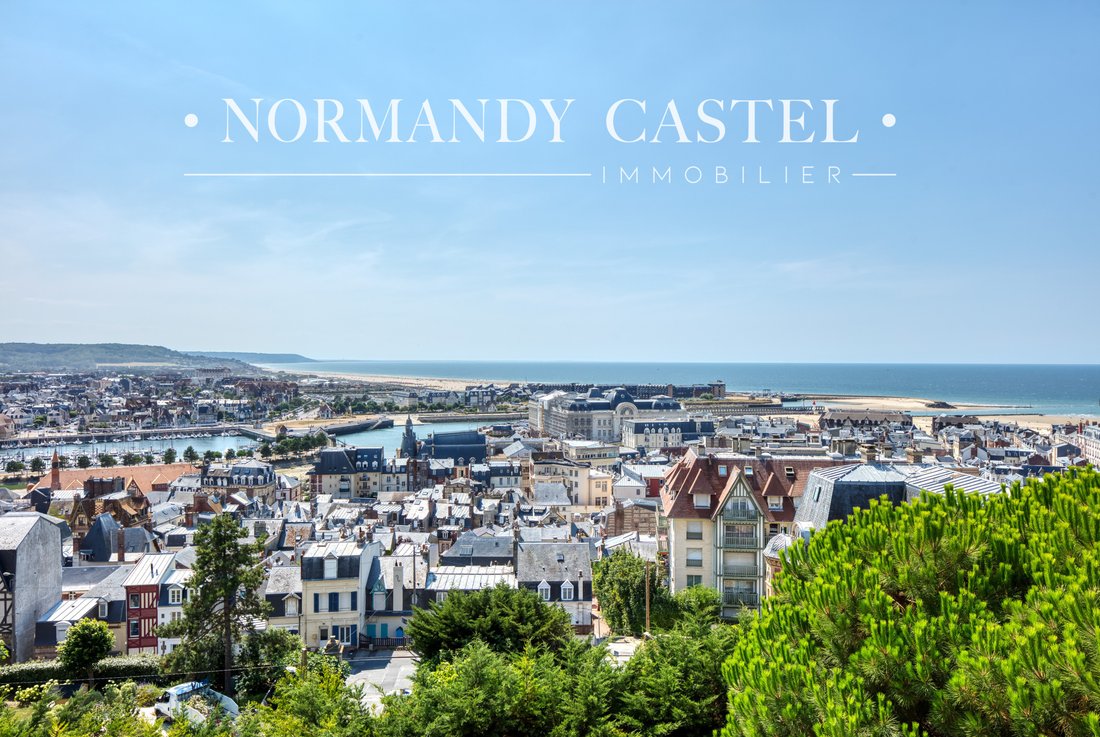 House in Trouville-sur-Mer, Normandy, France 1 - 18534849