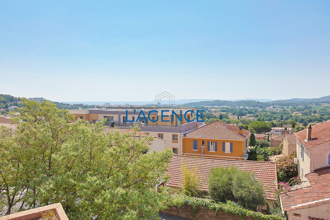 Apartment in Nord Est, Bormes-les-Mimosas, France 2 - 18534913