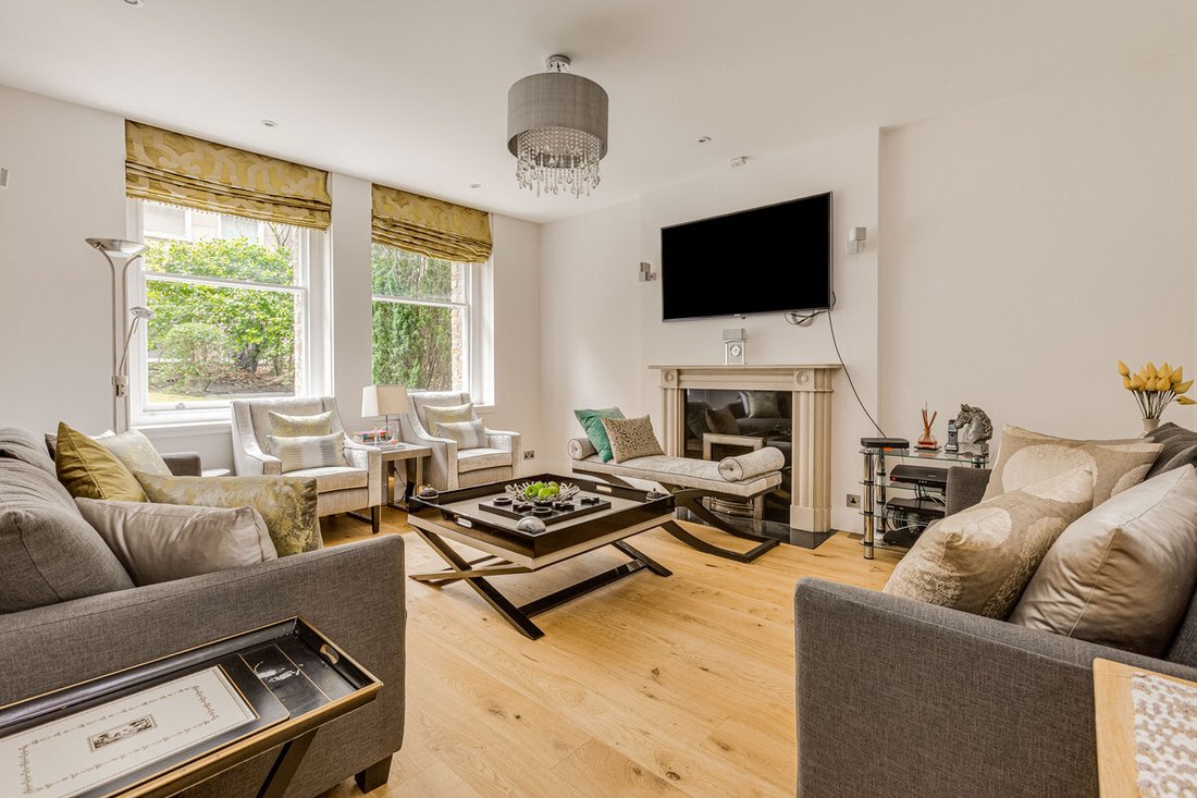 Apartment in Campden Hill, Kensington And Chelsea, England 3 - 18534204