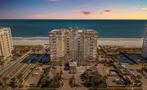 Condo in Jacksonville Beach, Florida, United States 1