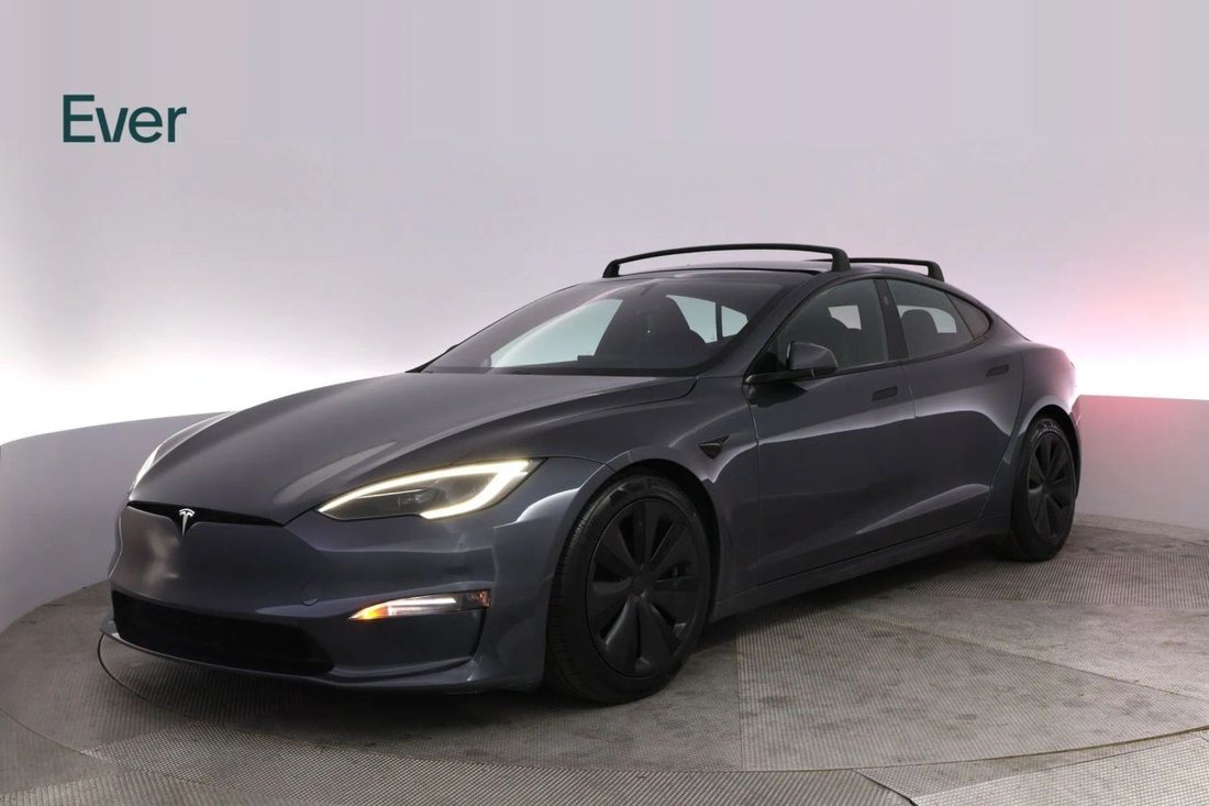 Sedan in San Francisco, CA, United States 2 - 17970752