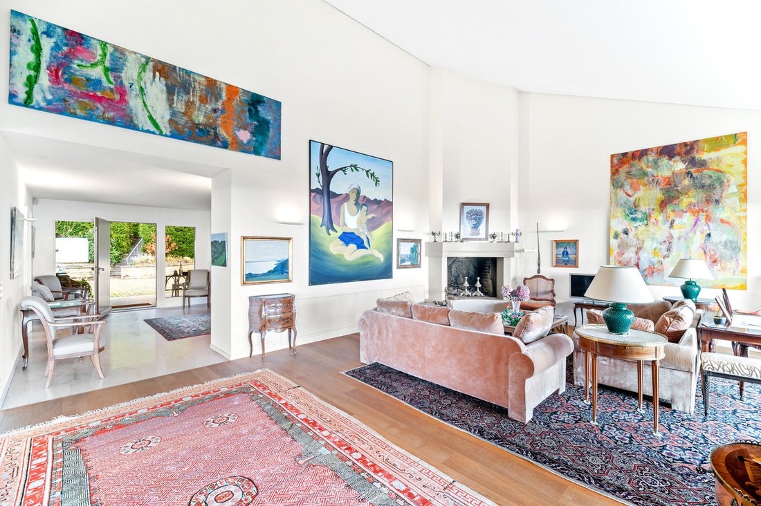 House in Arzier-Le Muids, Vaud, Switzerland 4 - 18532122