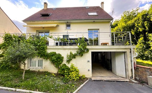 House in Andresy, Ile-de-France, France 1