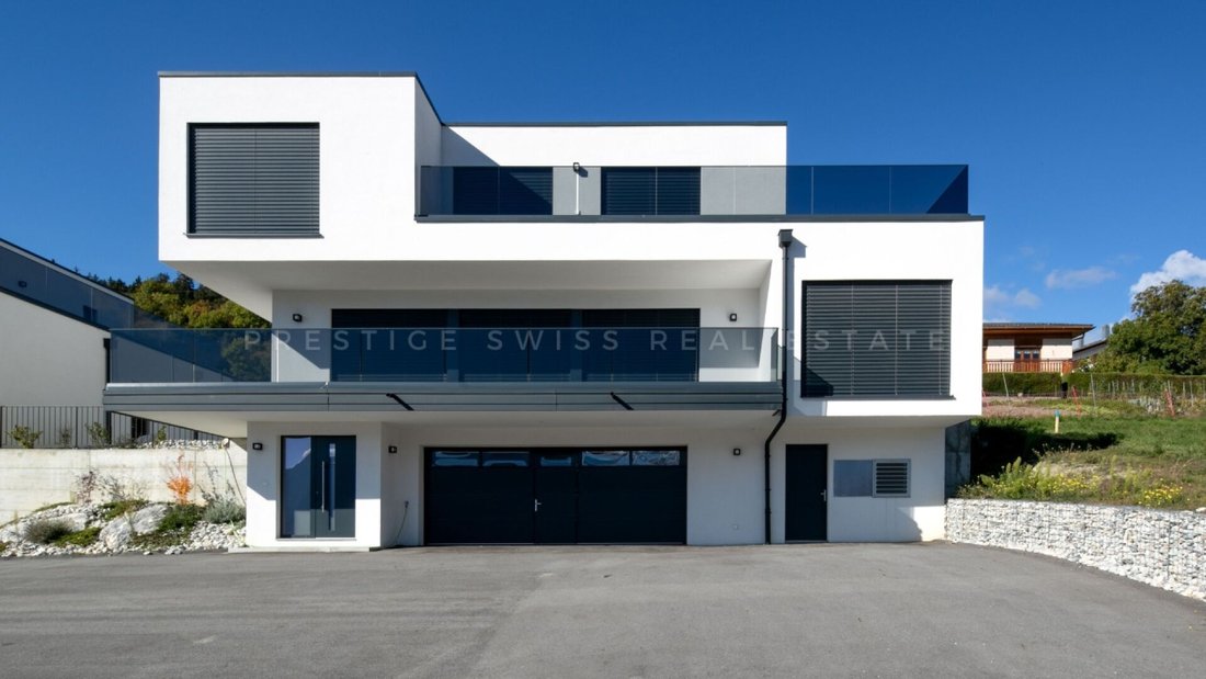 Villa in Crans-Montana, Valais, Switzerland 1 - 18534146