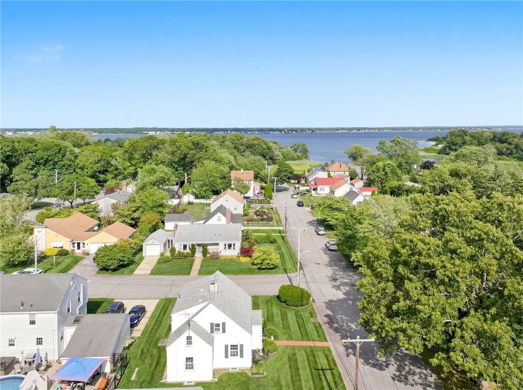 House in Warwick, Rhode Island, United States 3 - 18534514