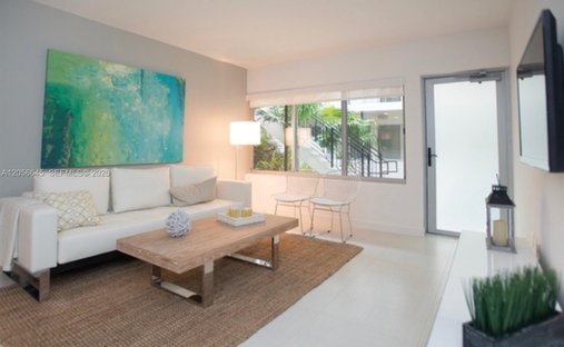 Condo in Miami Beach, Florida, United States 1