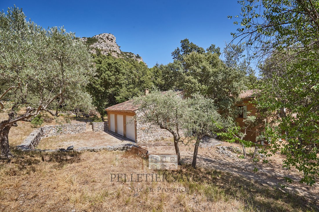 House in Vauvenargues, Provence-Alpes-Côte d'Azur, France 5 - 18534899