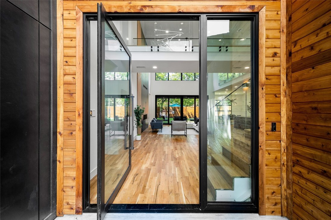 House in Dallas, Texas, United States 3 - 18535557