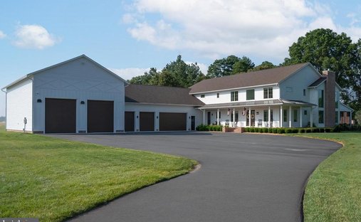 House in Milton, Delaware, United States 1