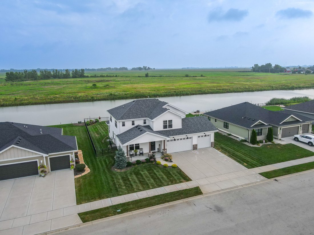 House in Manteno, Illinois, United States 3 - 18532993