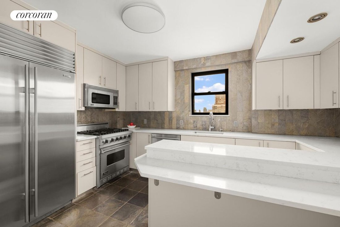 Co Op in New York, New York, United States 2 - 18084106
