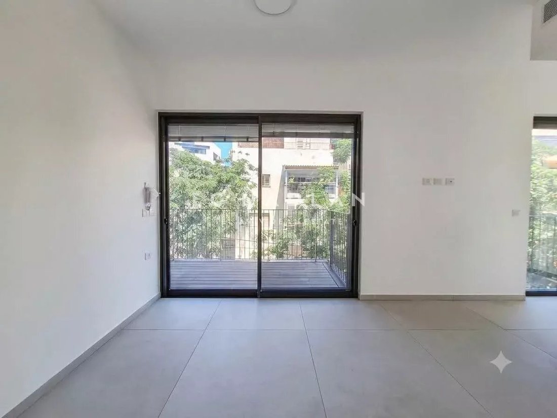 Apartment in Tel Aviv-Yafo, Tel Aviv District, Israel 2 - 18533520