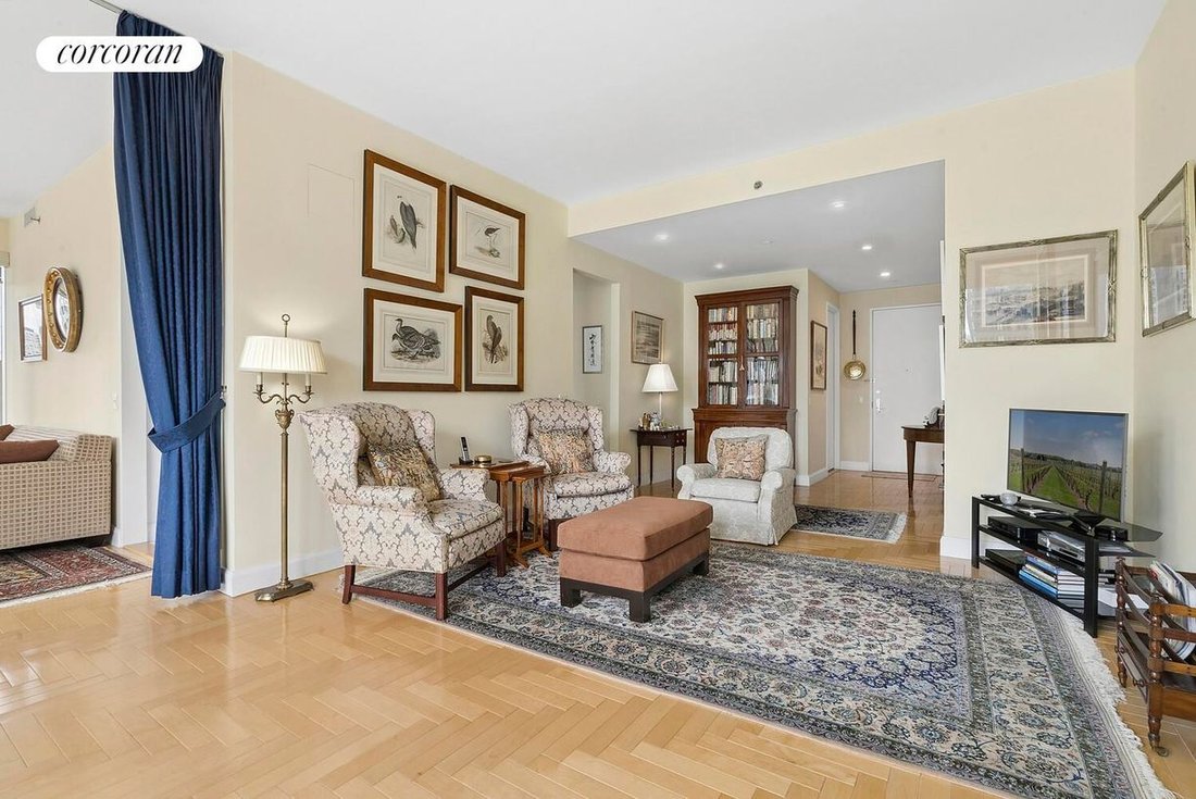 Condo in New York, New York, United States 2 - 17818856