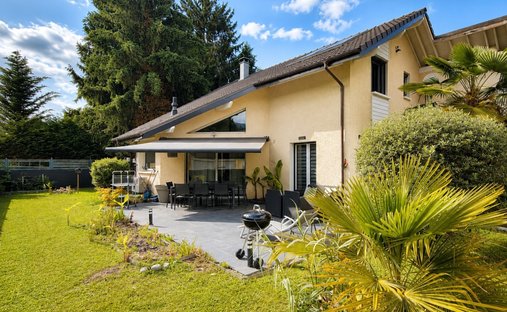 House in Thyez, Auvergne-Rhône-Alpes, France 1
