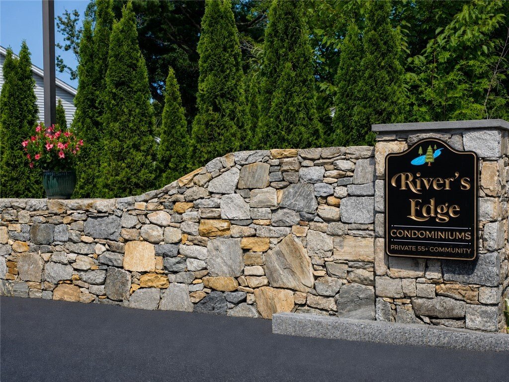 Condo in Coventry, Rhode Island, United States 2 - 18532301