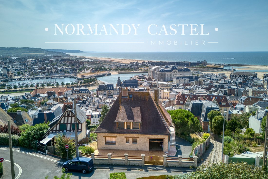 House in Trouville-sur-Mer, Normandy, France 4 - 18534849