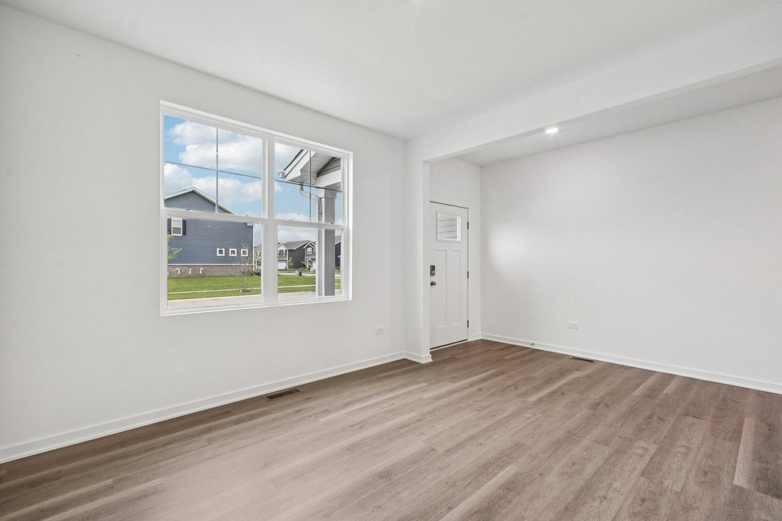 House in Aurora, Illinois, United States 4 - 18532974