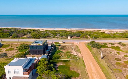 Land in La Juanita, Maldonado Department, Uruguay 1