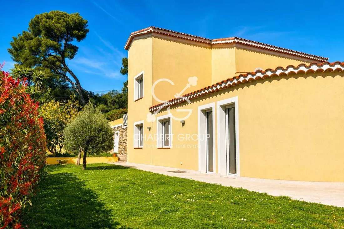 Villa in Mont Boron, Nice, Provence-Alpes-Côte d'Azur 1 - 17470915