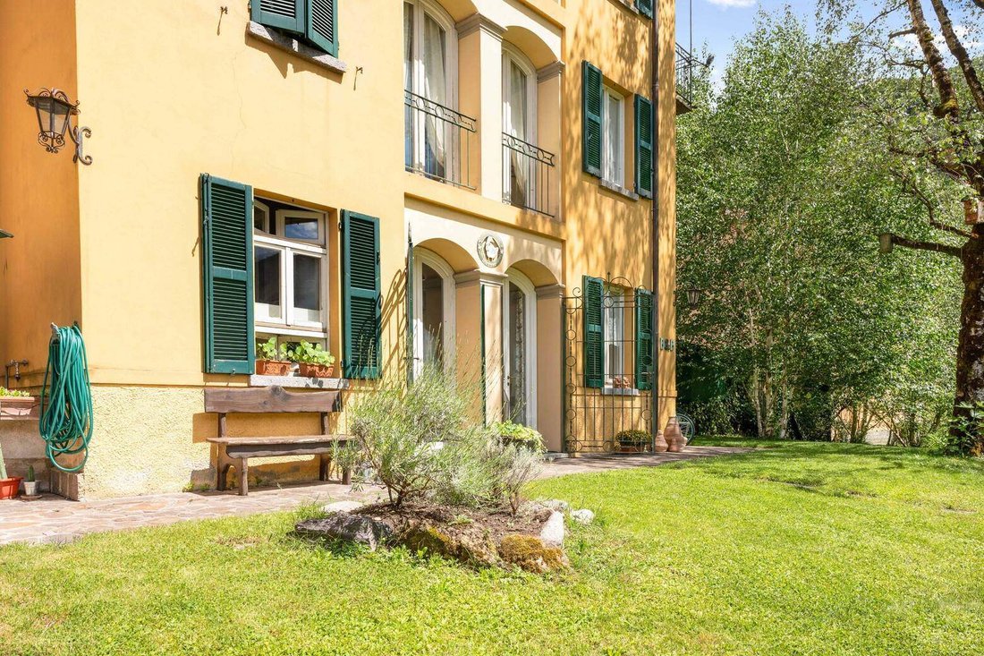 Villa in Introbio, Lombardy, Italy 1 - 18535938