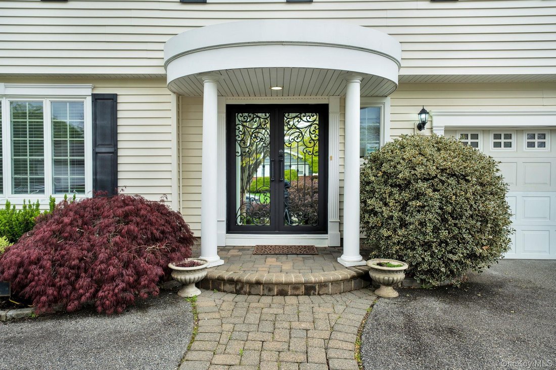House in Jericho, New York, United States 3 - 18535233