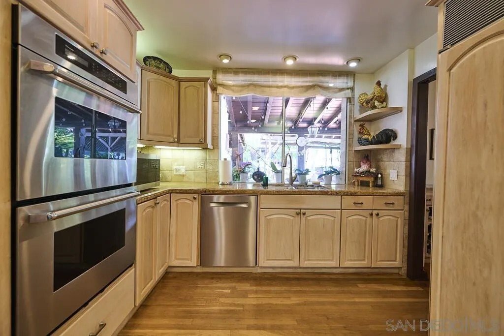 House in San Diego, California, United States 5 - 18513154