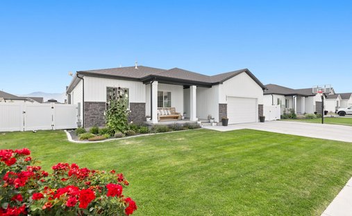 House in Hyrum, Utah, United States 1