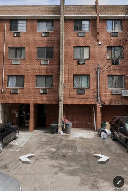 New York, New York, United States 1 - 18532854