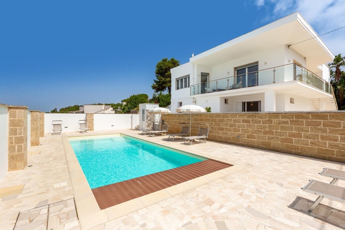 Villa in Castrignano del Capo, Apulia, Italy 1 - 18532138