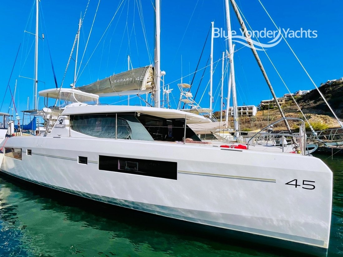 Catamaran in San Carlos, Mexico 2 - 18533668
