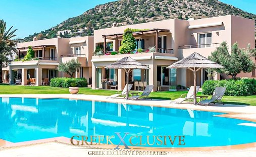 Villa a Kalyvia Thorikou, Attica, Grecia 1