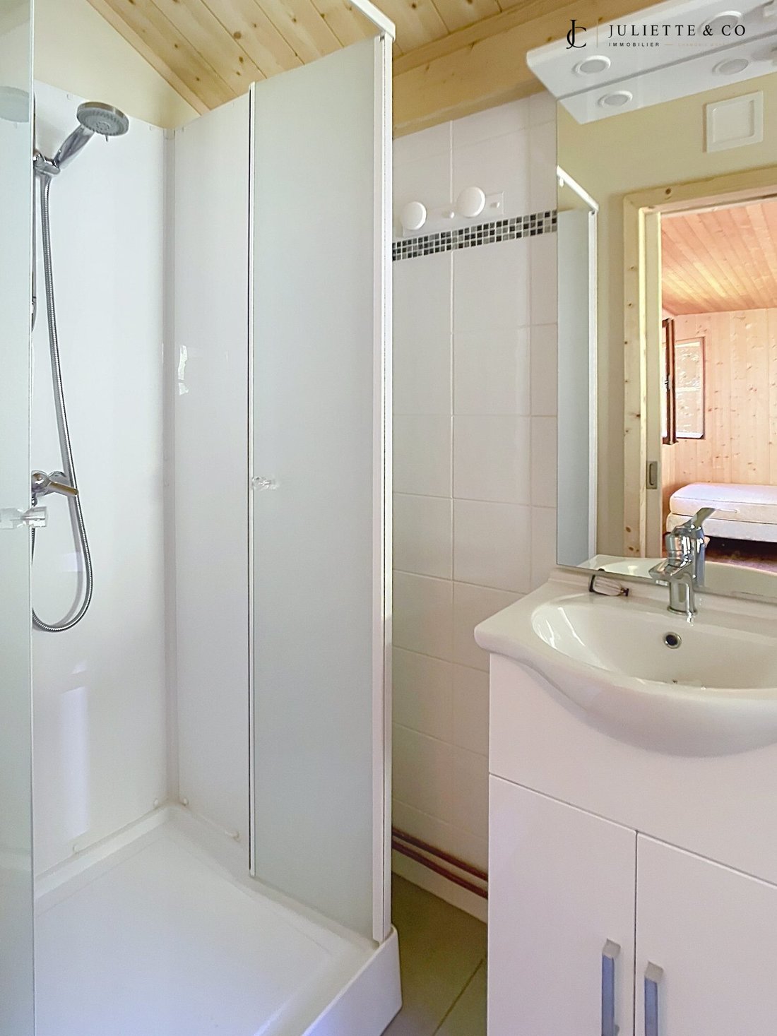 Chalet in Chamonix-Mont-Blanc, Auvergne-Rhône-Alpes, France 5 - 18537326