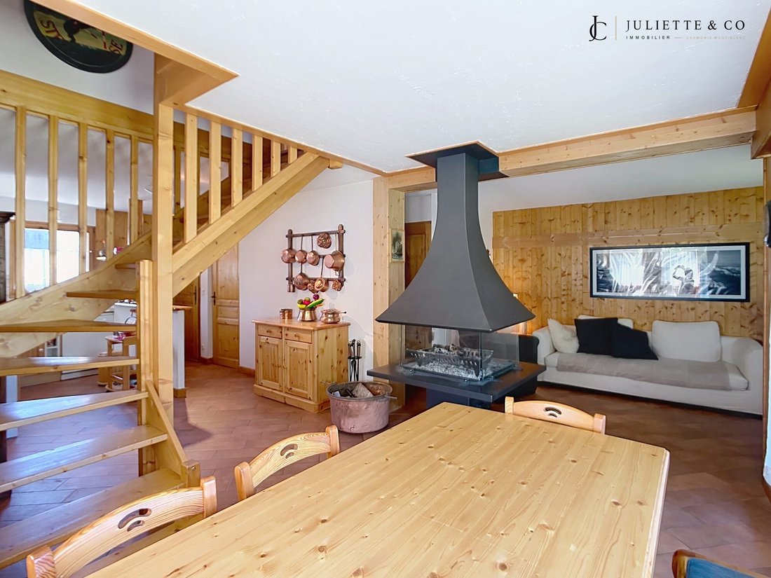 House in Les Houches, Auvergne-Rhône-Alpes, France 2 - 18537335