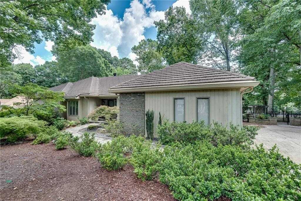 House in Roswell, Georgia, United States 2 - 18530157