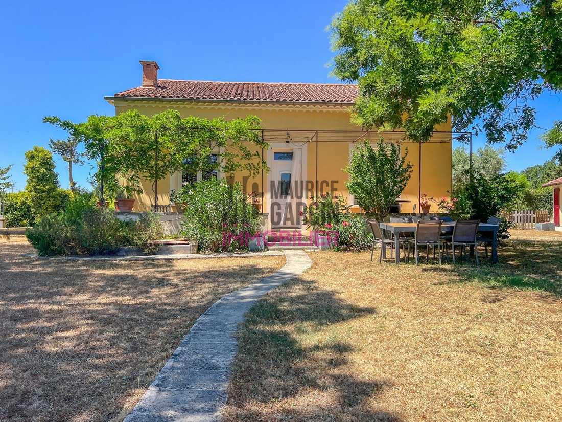 House in Zone Rurale Sud, Carpentras, France 1 - 18489393