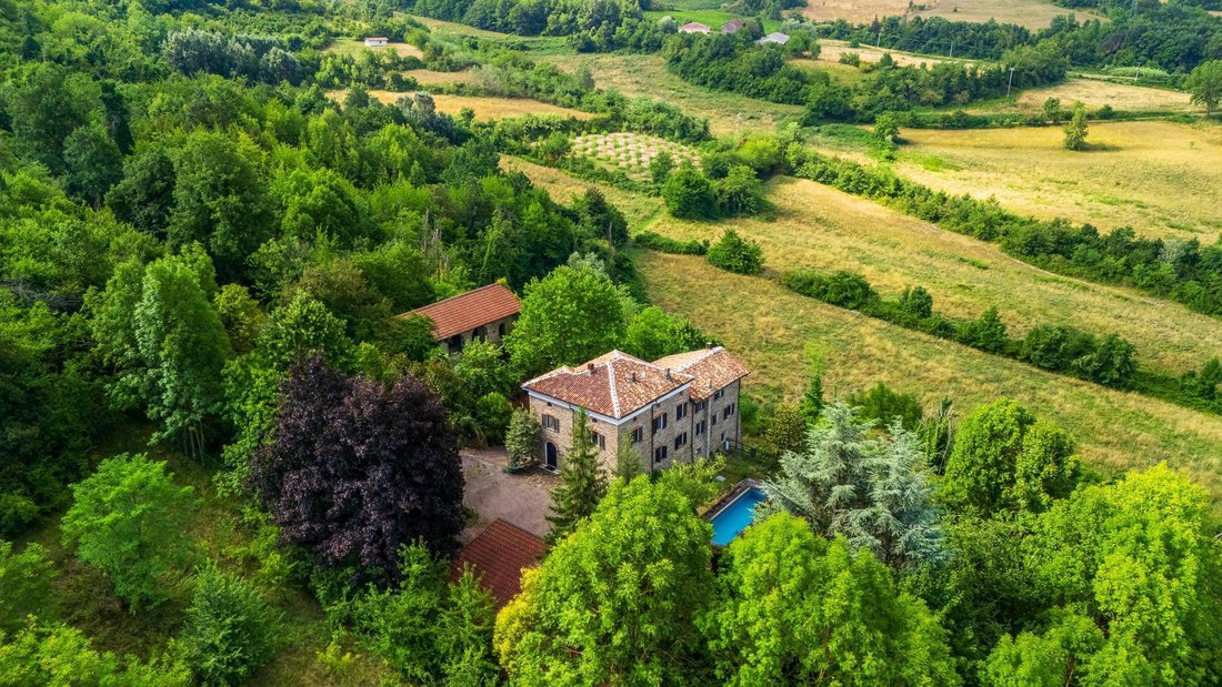 Villa in Cavatore, Piedmont, Italy 1 - 18536930