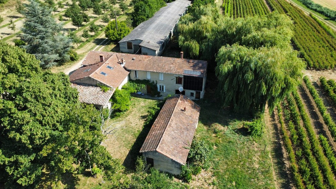 Farm Ranch in Vaunaveys-la-Rochette, Auvergne-Rhône-Alpes, France 1 - 18389860