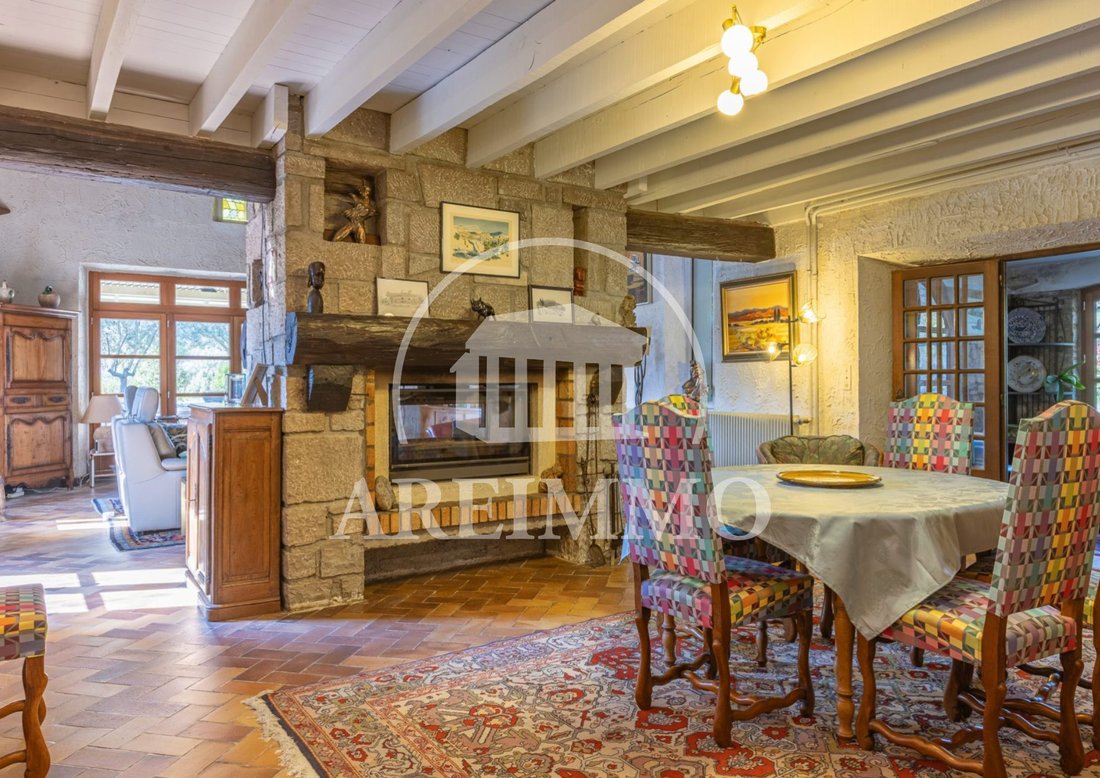 House in Saint-Hippolyte-du-Fort, Occitania, France 3 - 18433323
