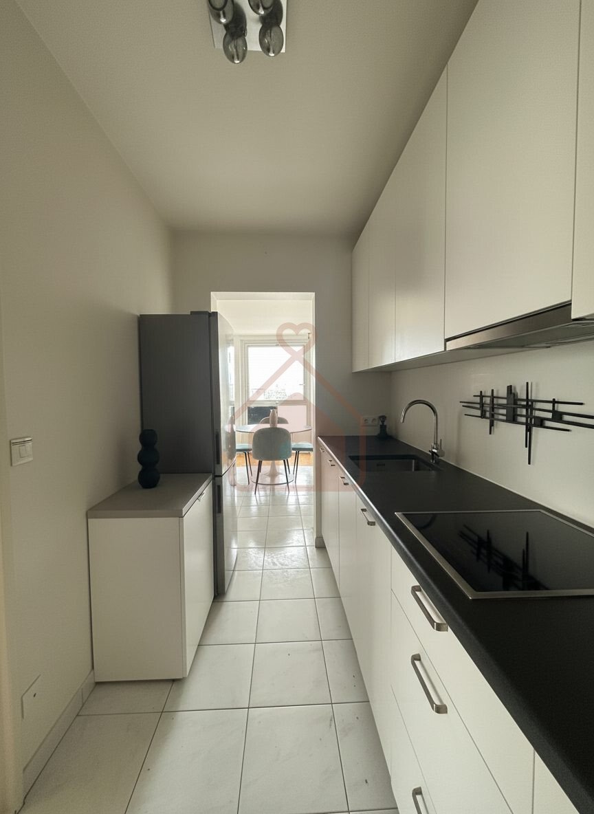 Apartment in Puteaux, Ile-de-France, France 4 - 18537194