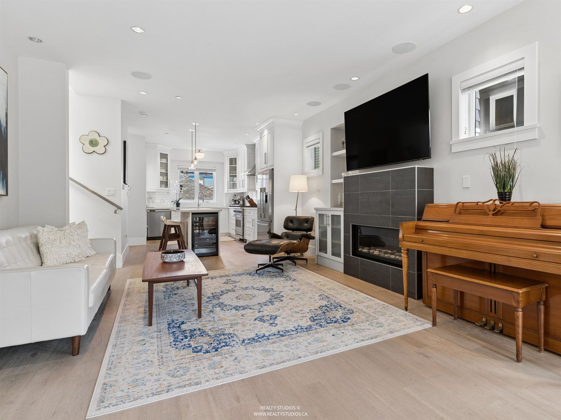 House in Vancouver, British Columbia, Canada 5 - 18537151