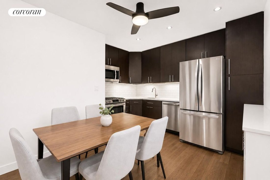 House in New York, New York, United States 2 - 18468957