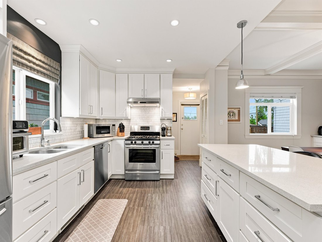 House in Vancouver, British Columbia, Canada 2 - 18537138