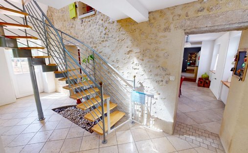 House in Chaingy, Centre-Val de Loire, France 1