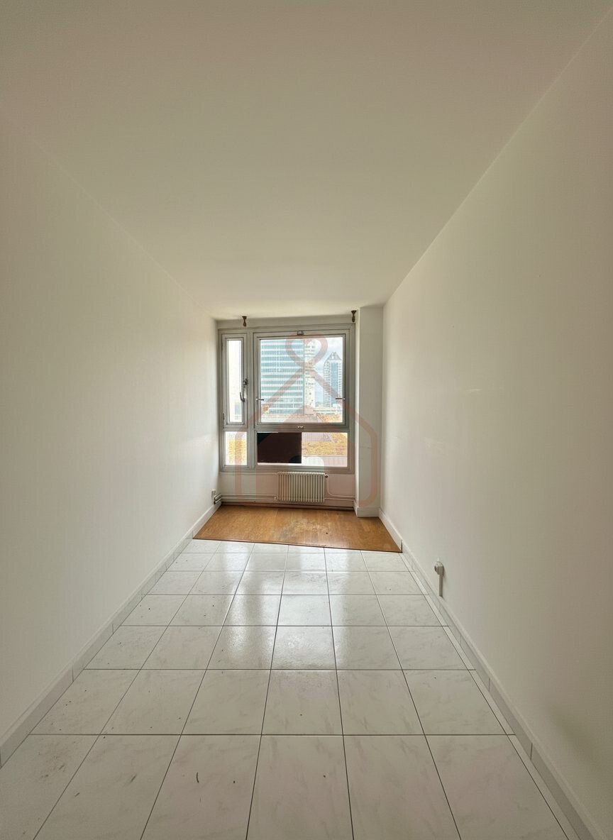 Apartment in Puteaux, Ile-de-France, France 5 - 18537194