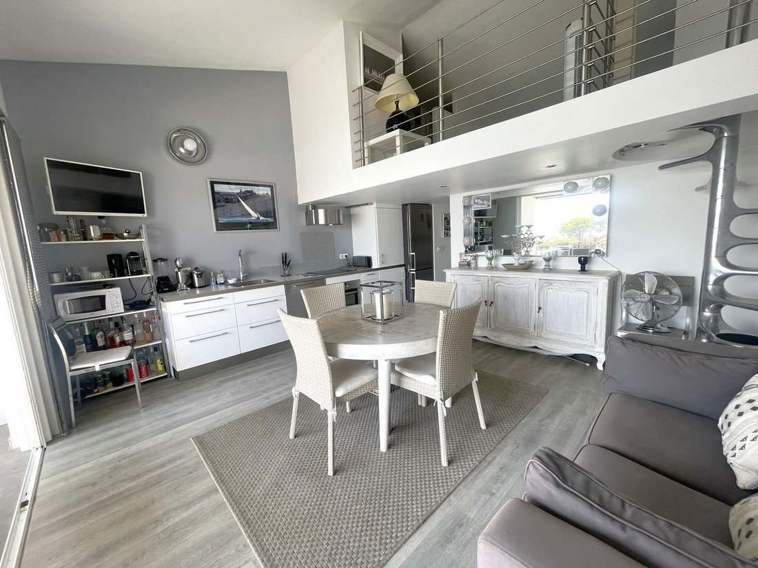 Apartment in Port Grimaud, Grimaud, Provence-Alpes-Côte d'Azur 5 - 18537381