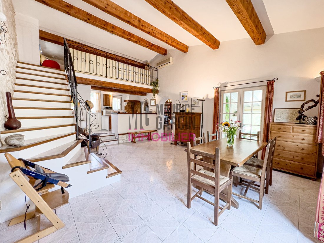 Country House in Velleron, Provence-Alpes-Côte d'Azur, France 4 - 18385849