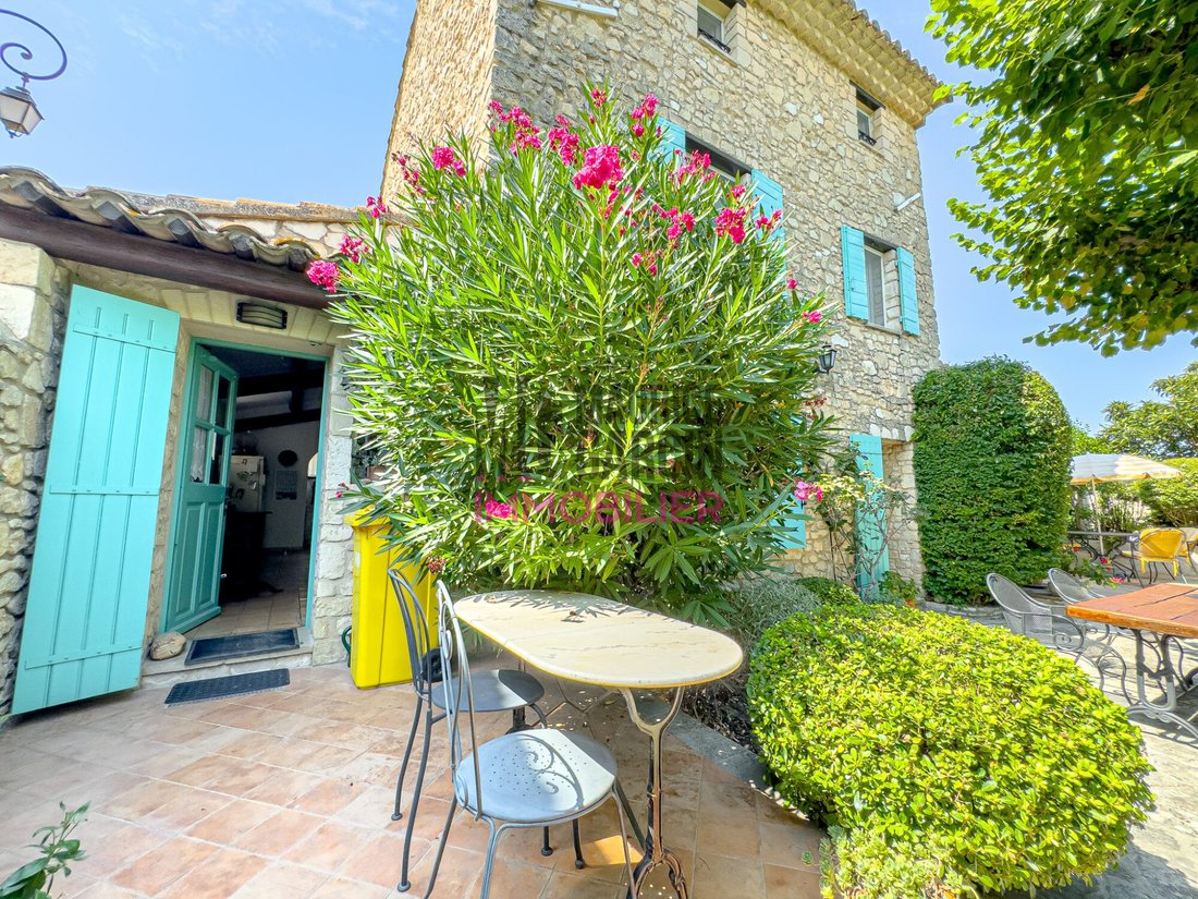 Country House in Velleron, Provence-Alpes-Côte d'Azur, France 3 - 18385849